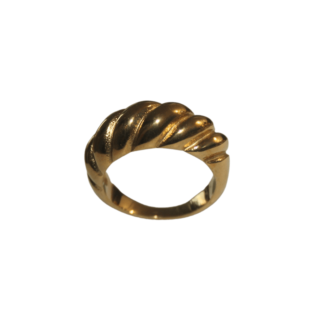 Croissant Ring