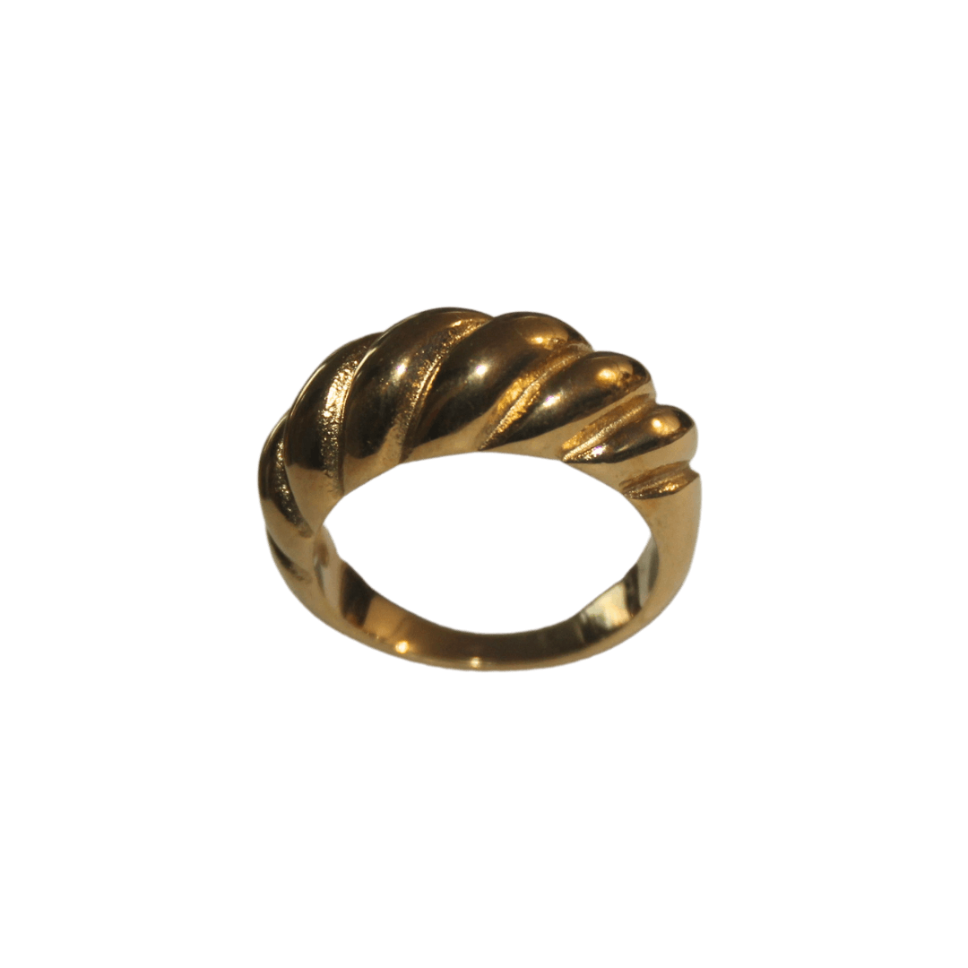 Croissant Ring