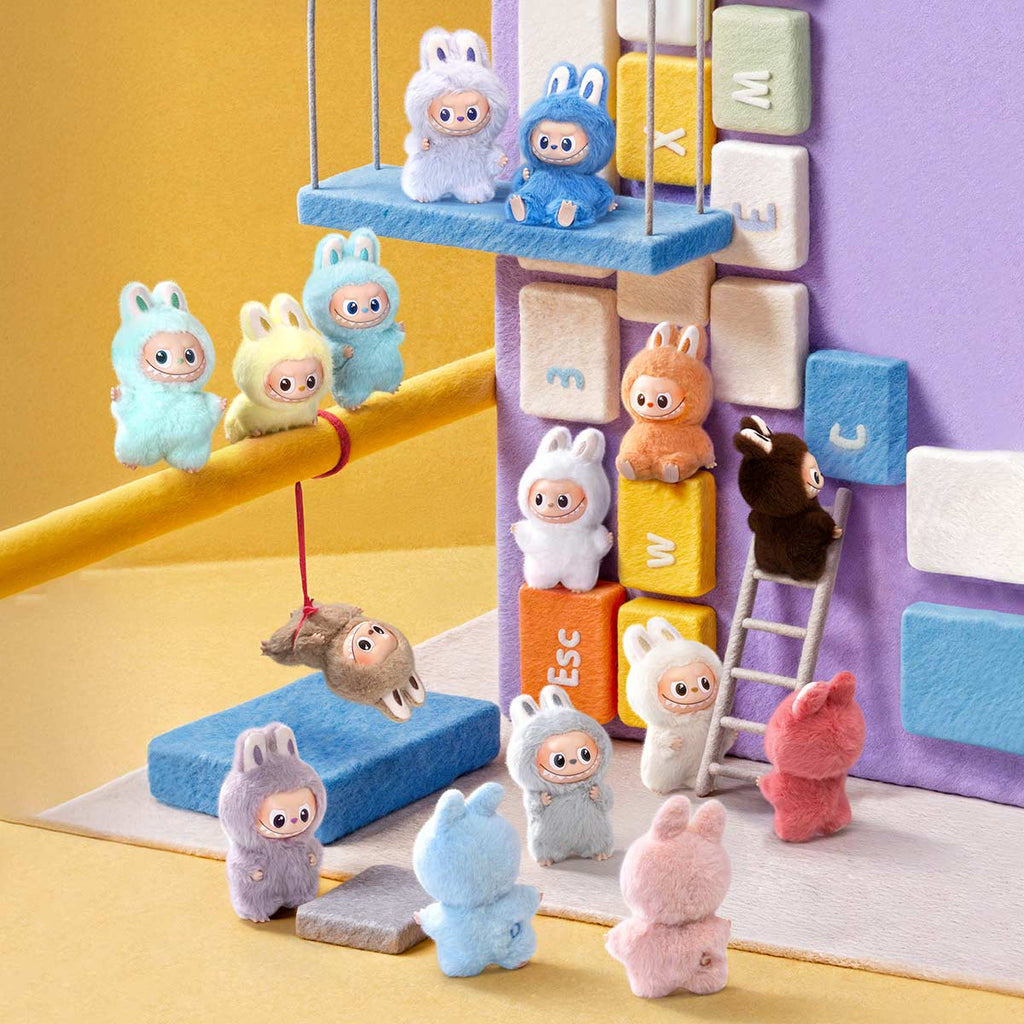 Labubu - Gen 4 Pin For Love (Letters)