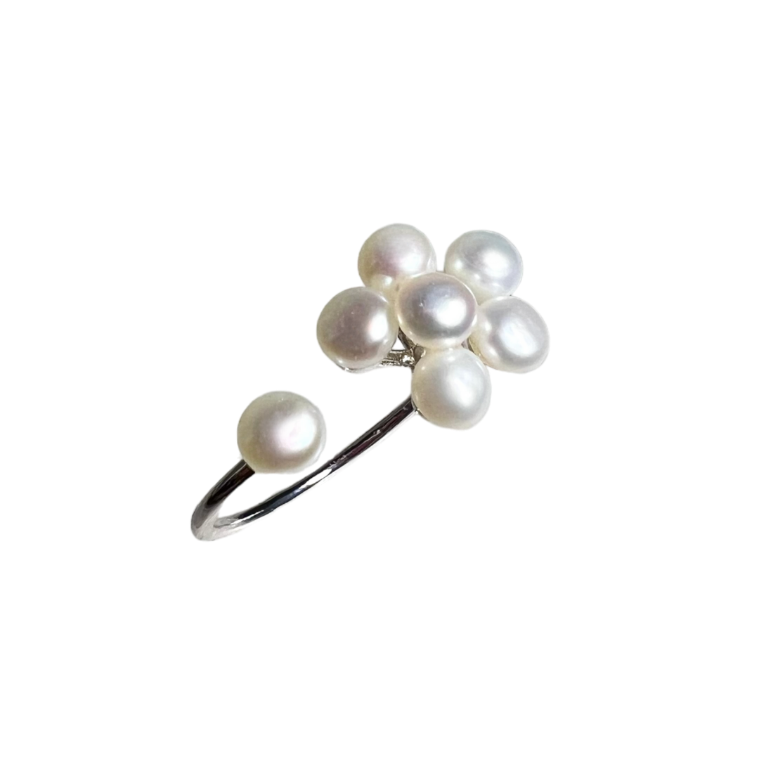 Pearl Flower Ring