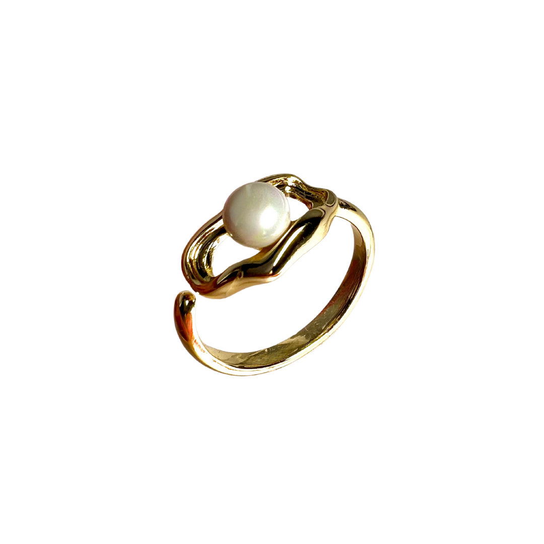 Pearl In A Heart Ring