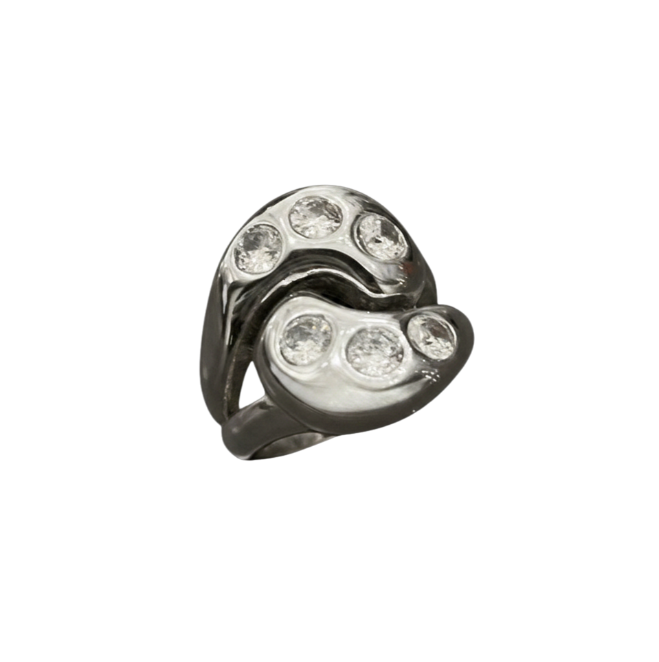 Yin Yang Ring