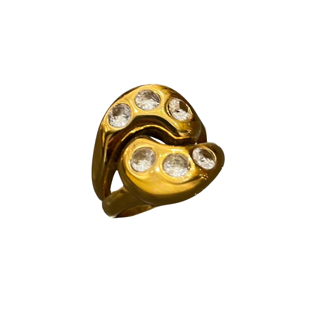 Yin Yang Ring