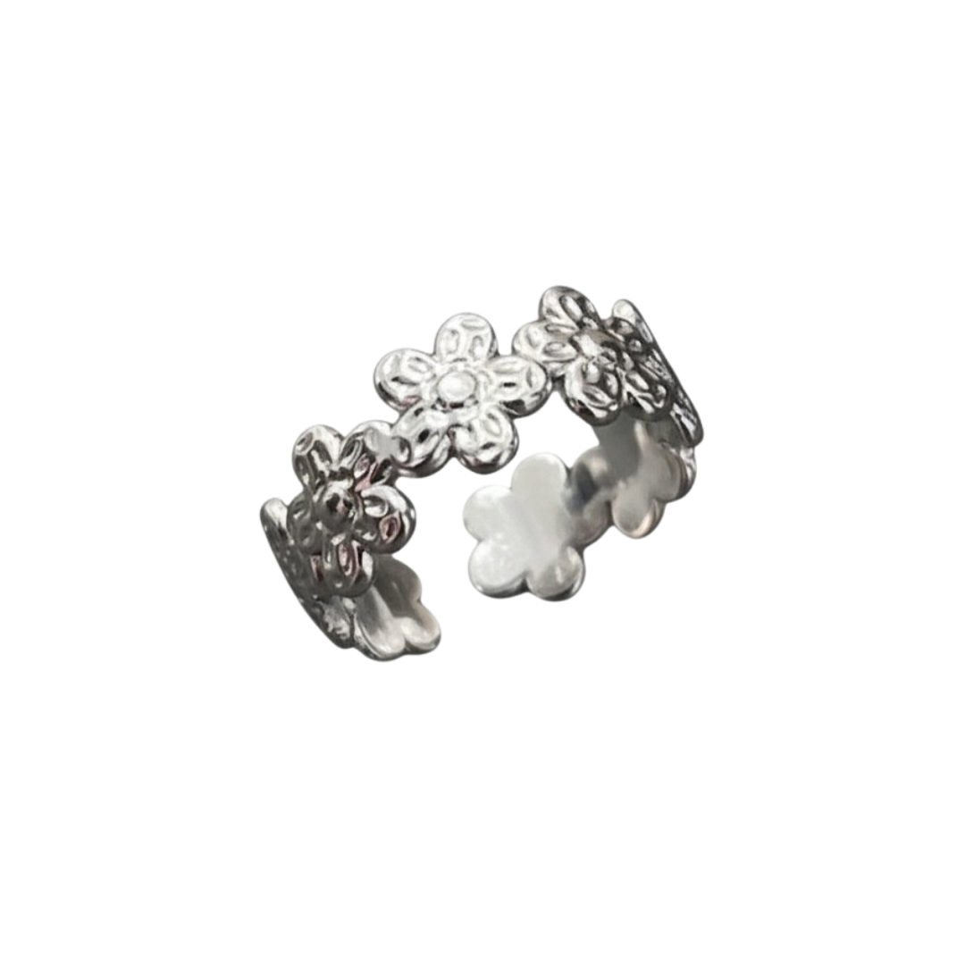 Small Flower Chain Ring