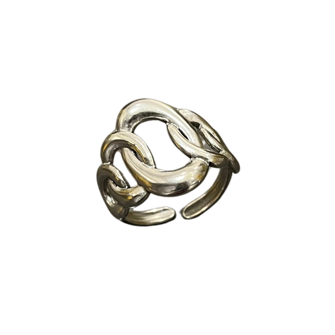 Oval Chain Link Ring